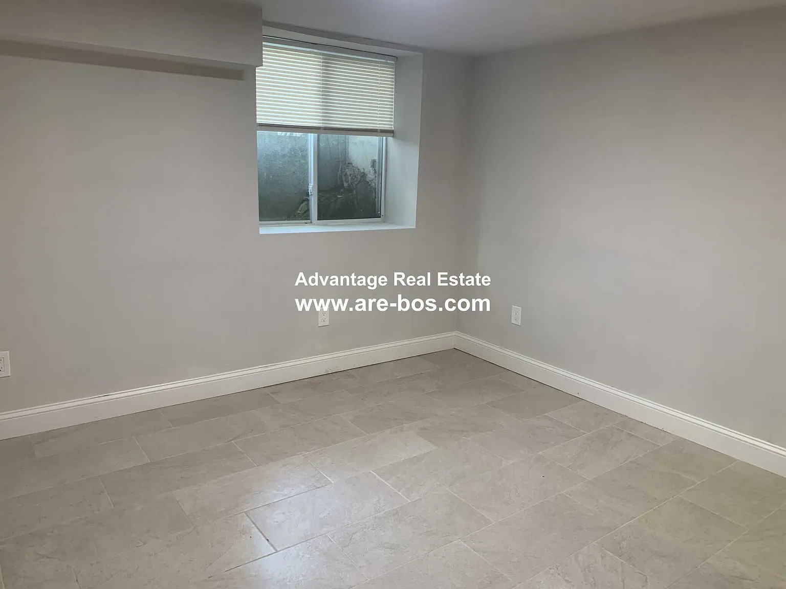 3 bed, $4,300 — Photo 4