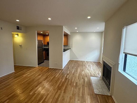 2nd image of 1628 S Bundy Dr APT 106