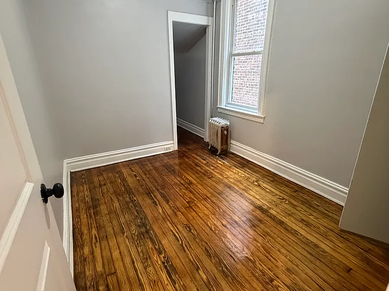 211 Grant Ave #1F — Photo 12