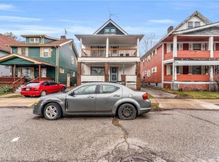 1049 E 147th St, Cleveland, OH