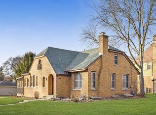 1100 Duncan Ave, Elgin, IL 60120