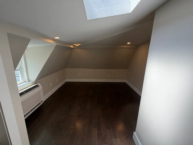 4707 Chester Ave #5 — Photo 10