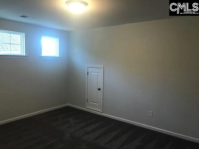 1403 Tamarind Ln — Photo 17