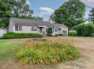 2455 Rebecca St, Oakville, ON L6L2B1