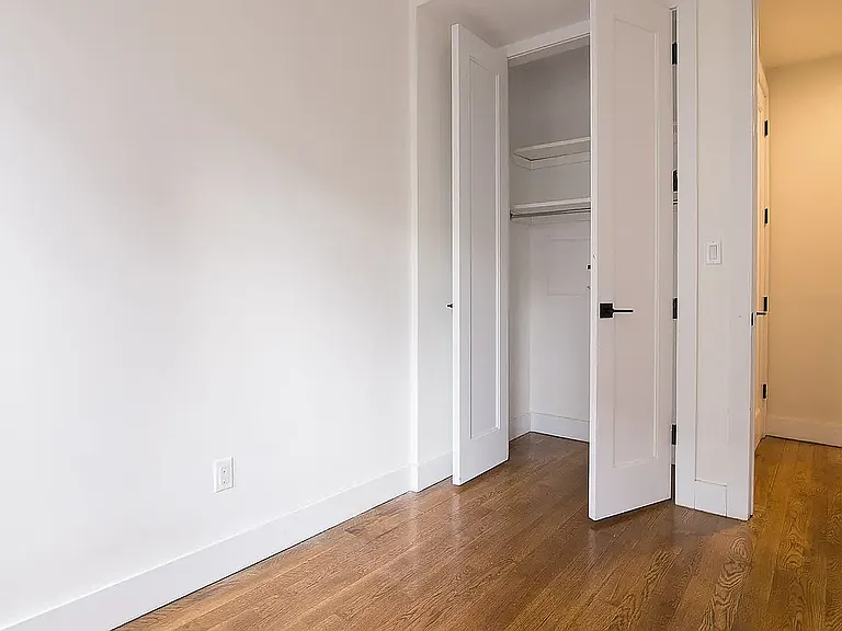 1819 Putnam Ave #1A — Photo 8