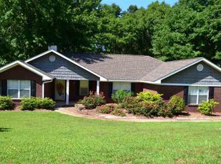 206 Inglewood Dr, Enterprise, AL 36330