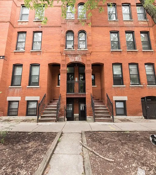 1206 W Wrightwood Ave #3 — Photo 1