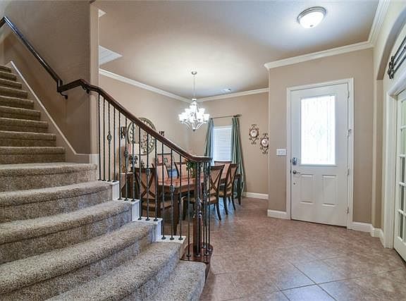 4th image of 4424 Don Dr