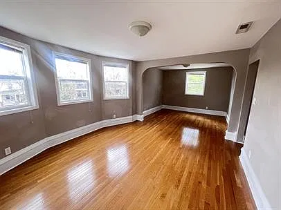 1106 W Church St - Apt 1 — Photo 2