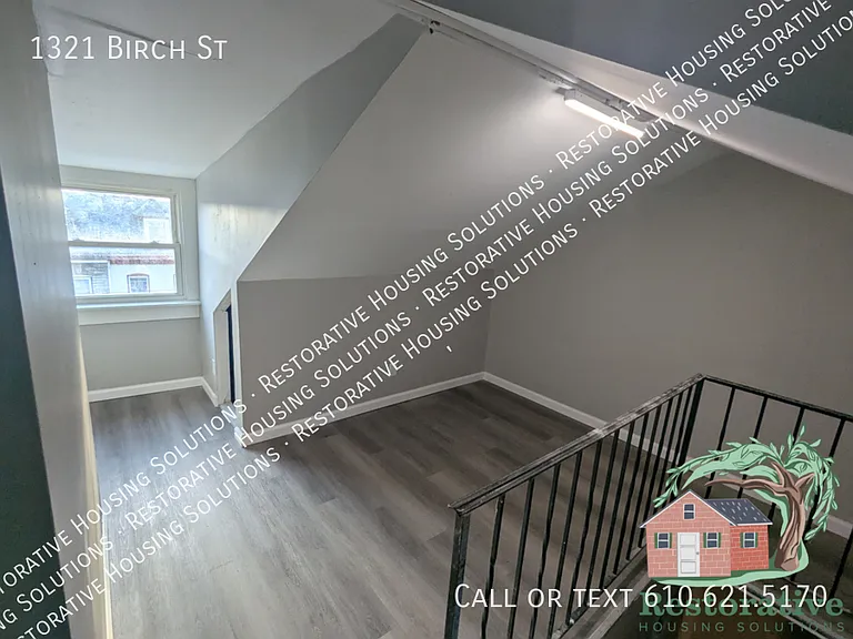 1321 Birch St — Photo 5