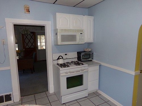 5th image of 1055 Crosby St NW