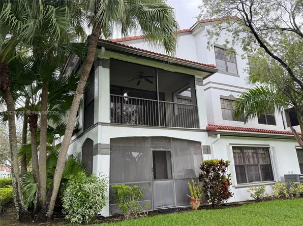 401 SW 158th Ter APT 206, Hollywood, FL 33027