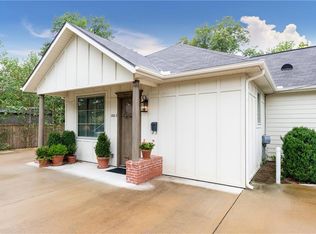 206 SE 6th St #2, Bentonville, AR 72712