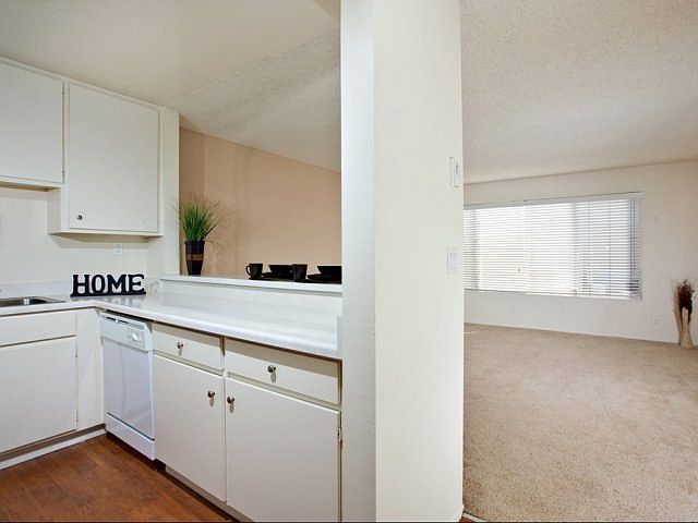 Elan Coco Palms Kitchen Living Room