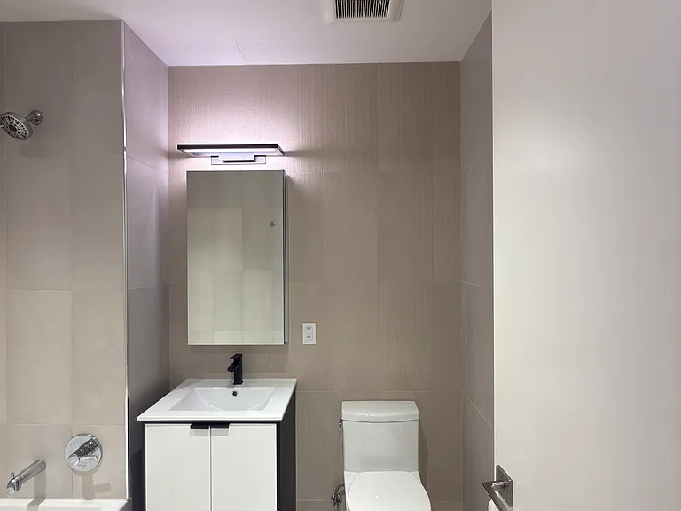 1477 Flatbush Ave #509 — Photo 3