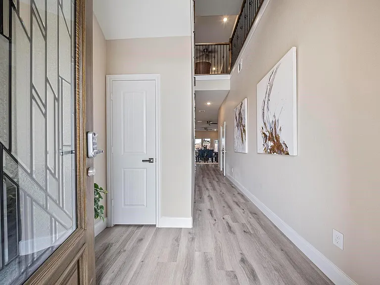 2015 Olivos St — Photo 5