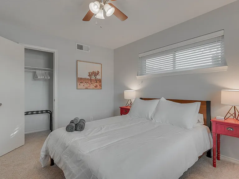 1425 Mayfield Ave — Photo 25