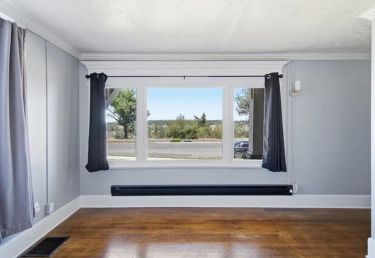 2623 W Maxwell Ave #2 — Photo 3
