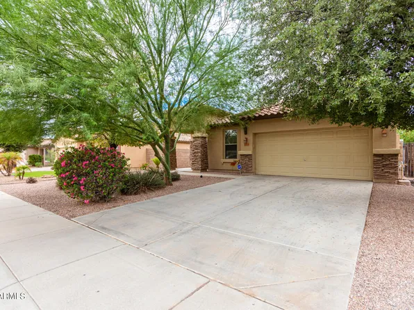 2974 E RAVENSWOOD Drive, Gilbert, AZ 85298