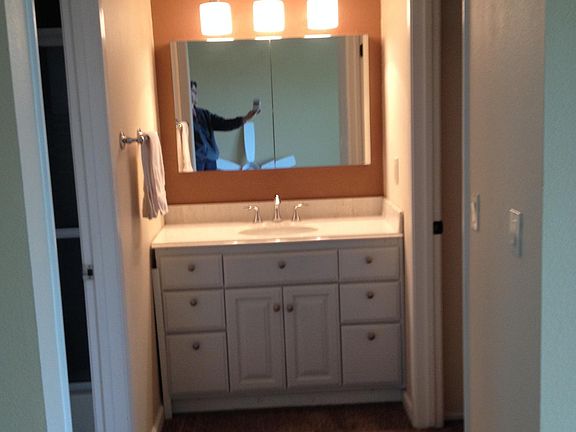 5th image of 6 Park Crest Ct