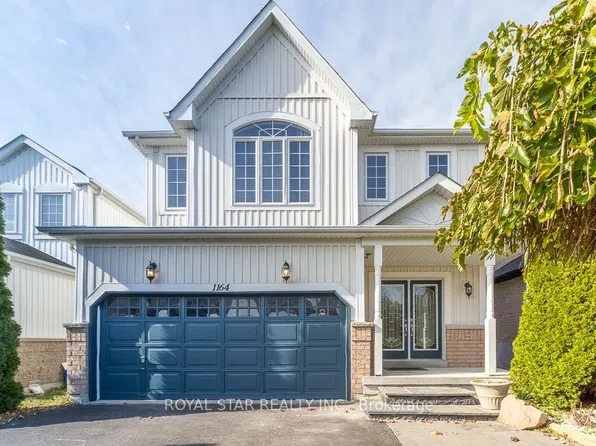 1164 Stire St, Oshawa, ON L1K 0G4