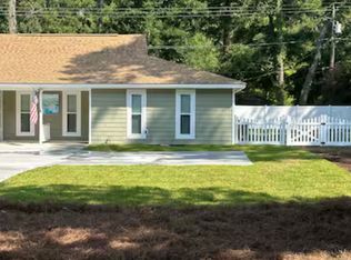 7024 Johnny Mercer Blvd #B, Savannah, GA 31410