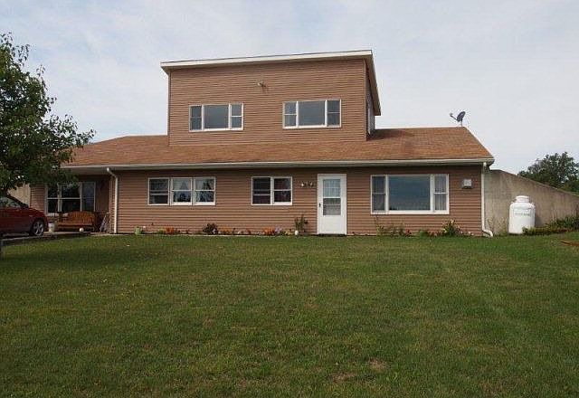 1st image of 217 Moonlight Dr