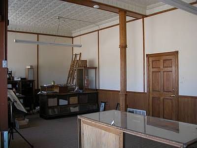 2nd image of 523 Chestnut St