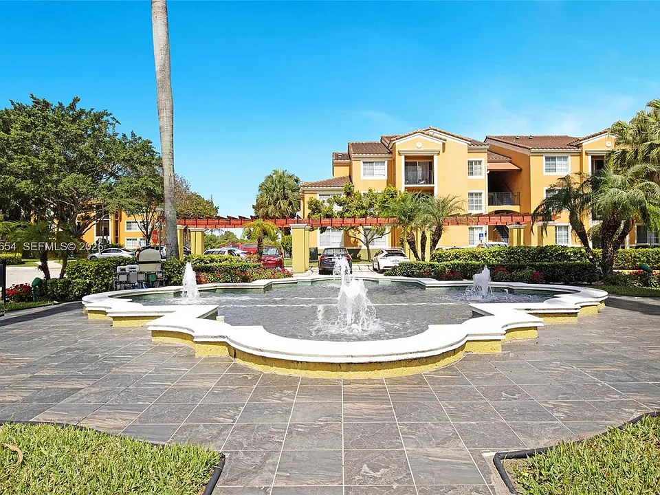 2200 E Preserve Way #304
