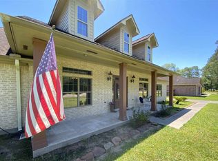 275 N Lakeside St, Vidor, TX 77662