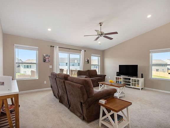 4th image of 1328 Ellery Grove Ct