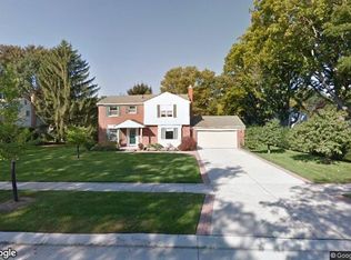 3727 Ledge Dr, Troy, MI