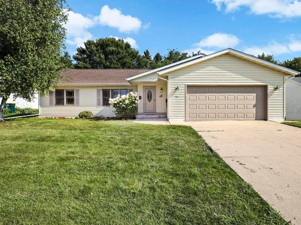 726 Hemphill Ave, Edgerton, WI 53534