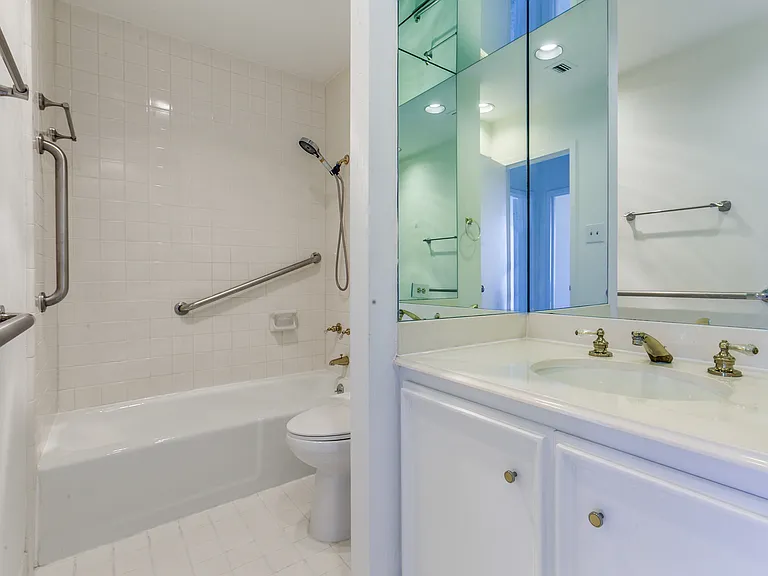 6335 W Northwest Hwy #815 — Photo 7