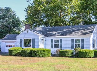 23 Brookside Cir, Springfield, MA 01129