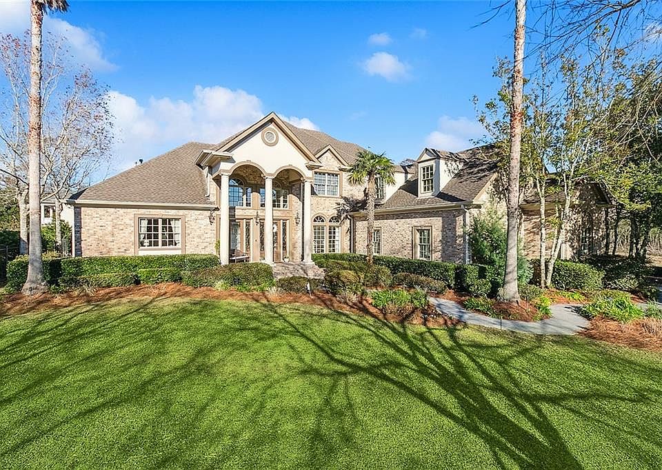 1st image of 50 Forest Oaks Dr