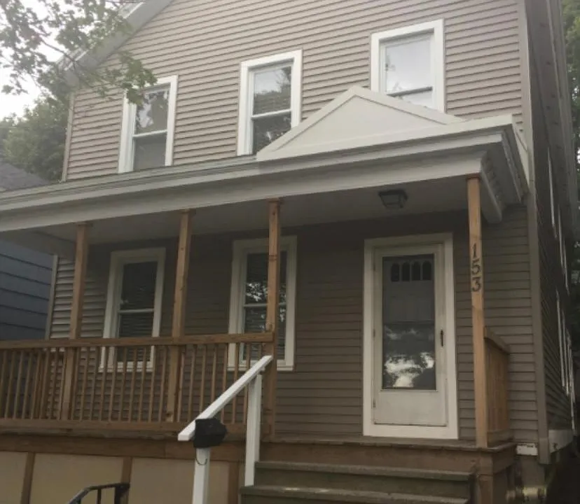 153 W Cayuga St