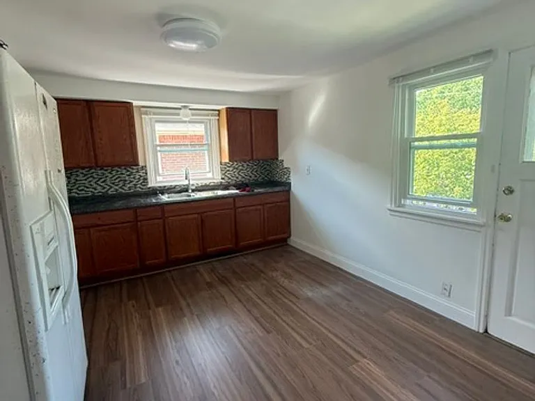 4619 W Fond Du Lac Ave — Photo 2