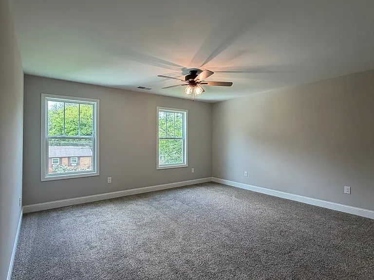 1711 Golf Club Ln — Photo 28