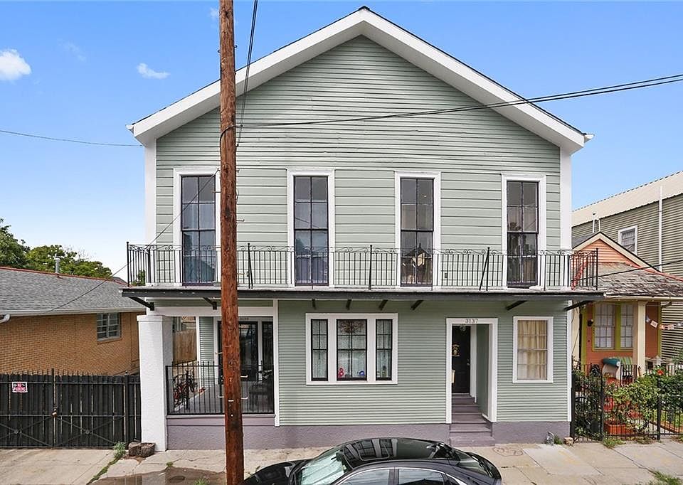 1st image of 3135-39 Burgundy St