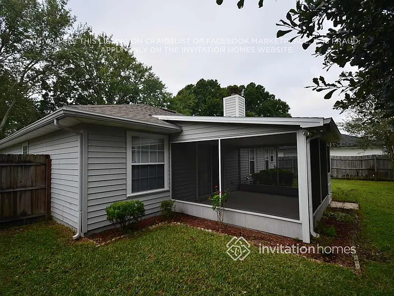 11179 Barbizon Cir E — Photo 11