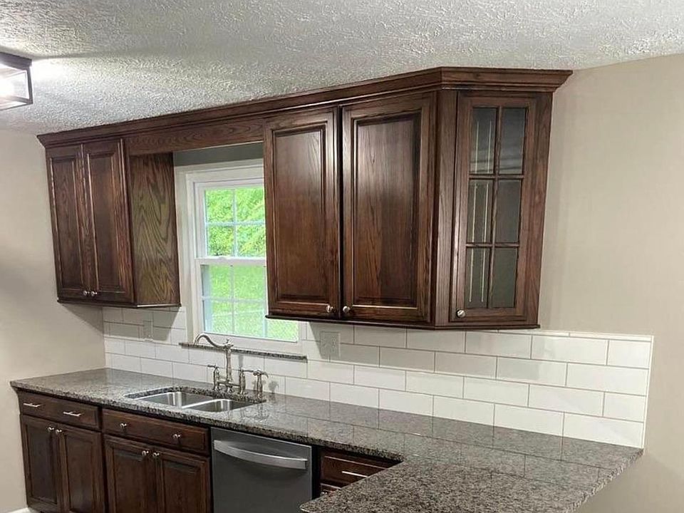 3077 Sebolt Rd, South Park, PA 15129 Zillow