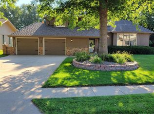 655 N 149th Ave, Omaha, NE 68154