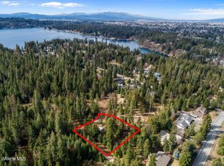 2 Rivendell Ln, Hayden, ID 83835