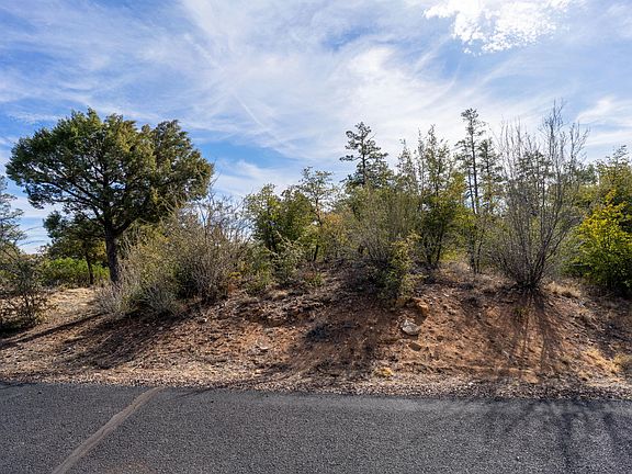 5th image of 1825 Forest Creek Lane #1