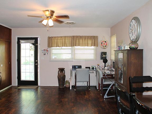 5th image of 222 Pear Ave