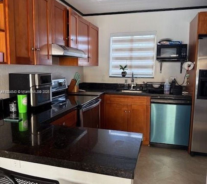 1st image of 6245 Kendale Lakes Cir #213