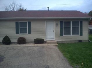 111 Fervida Dr E, Nappanee, IN 46550