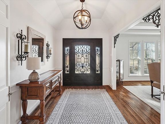 5th image of 604 Hampton Rd