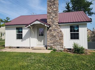 109 E Lauderdale St, Tullahoma, TN 37388